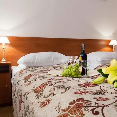 Privatunterkunft Goscinne Rubens *